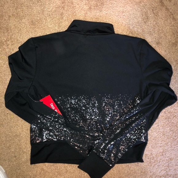 SOLD ON MER-CARI - Picture 9 of 12